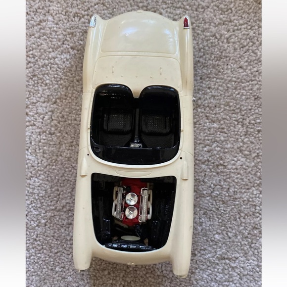 MPC ‘56/‘57 Corvette 1/25 Scale ‘A BUDD ANDERSON MASTER KIT’ - Picture 9 of 12